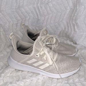 Adidas womens cloudfoam sneakers